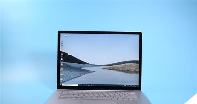 使用微软Surface装Win7（详解Surface安装Windows7的步骤和注意事项）