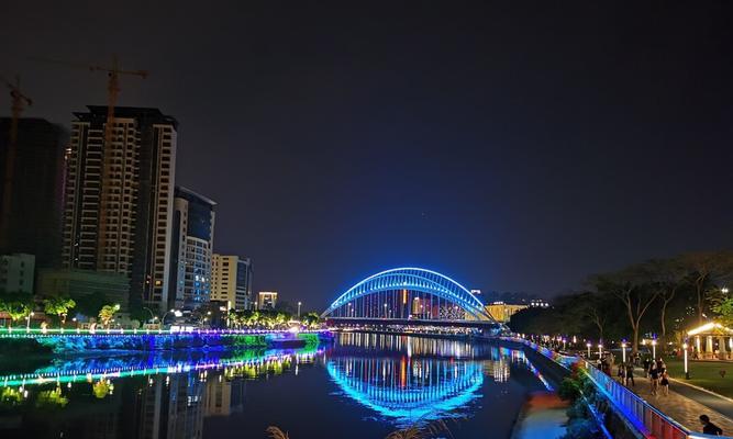 华为Mate30Pro手机拍摄夜景教程(掌握华为Mate30Pro拍摄夜景的技巧,让你的照片更出色!)